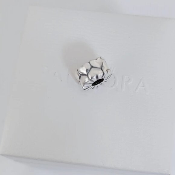 Pandora Heart Pattern Clip Charm Pendant S925 Silver with box - Picture 3 of 6